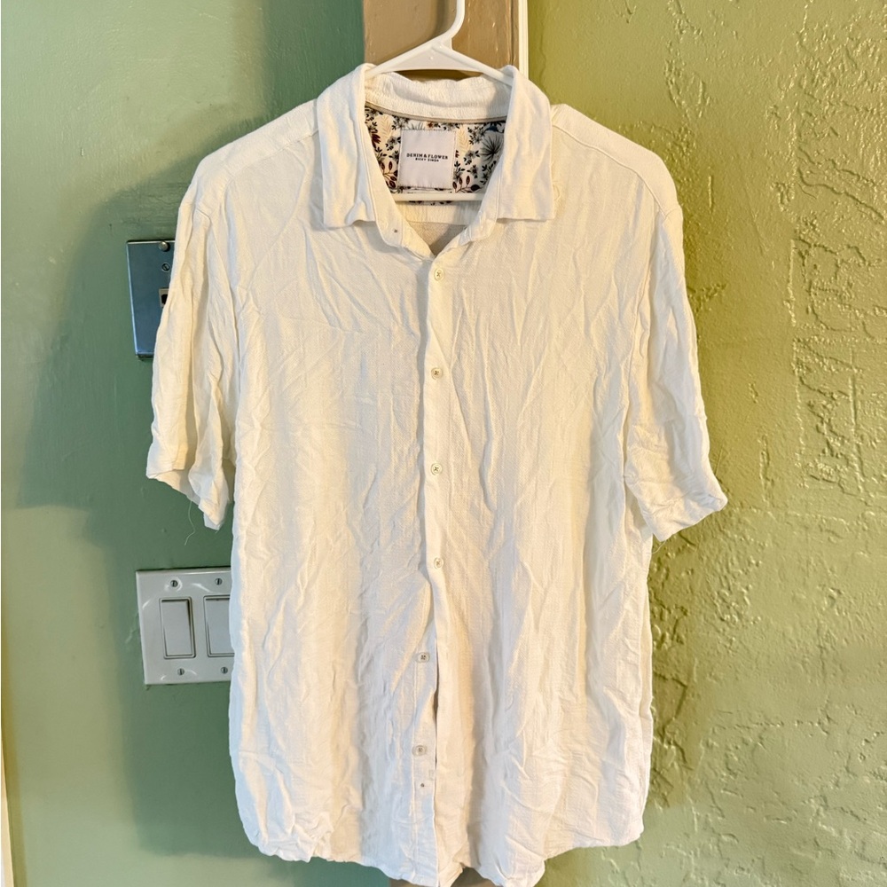 Denim & Flower White Casual Button-Down Shirt